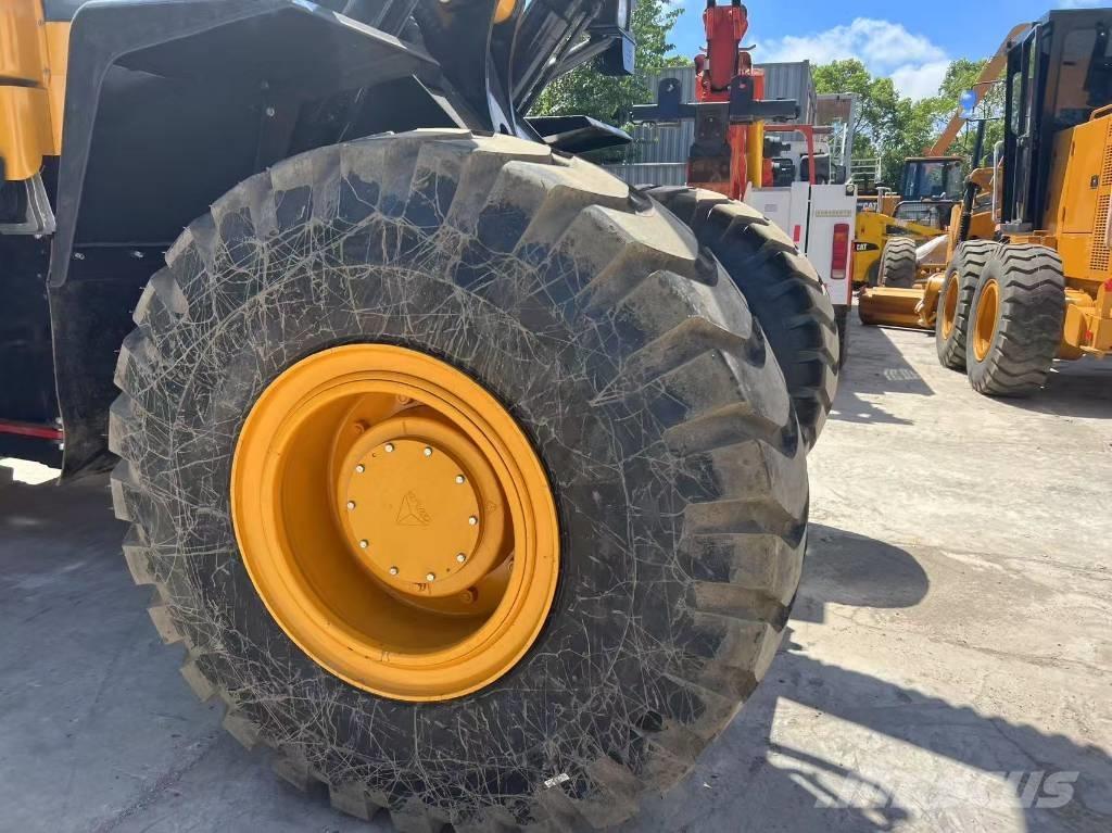 SDLG LG 958 L Колесни товарачи