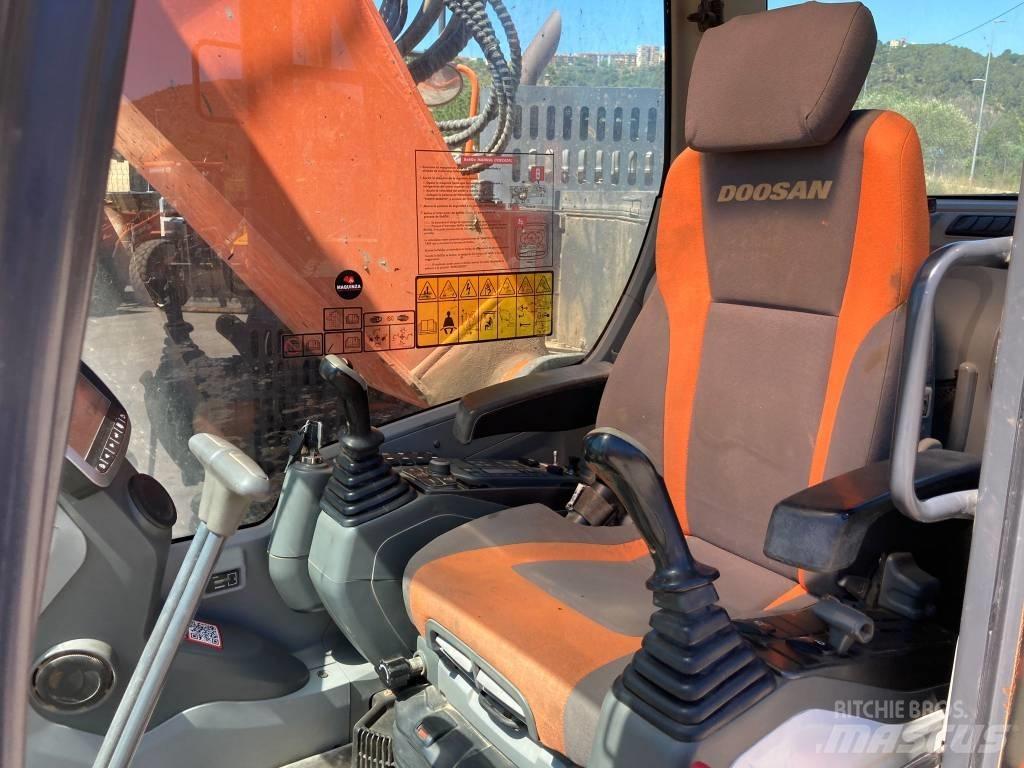 Doosan DX 235 LCR Верижен екскаватор