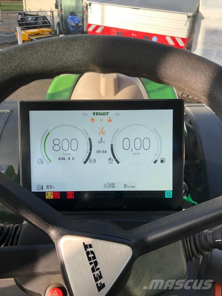 Fendt 720 Vario Трактори