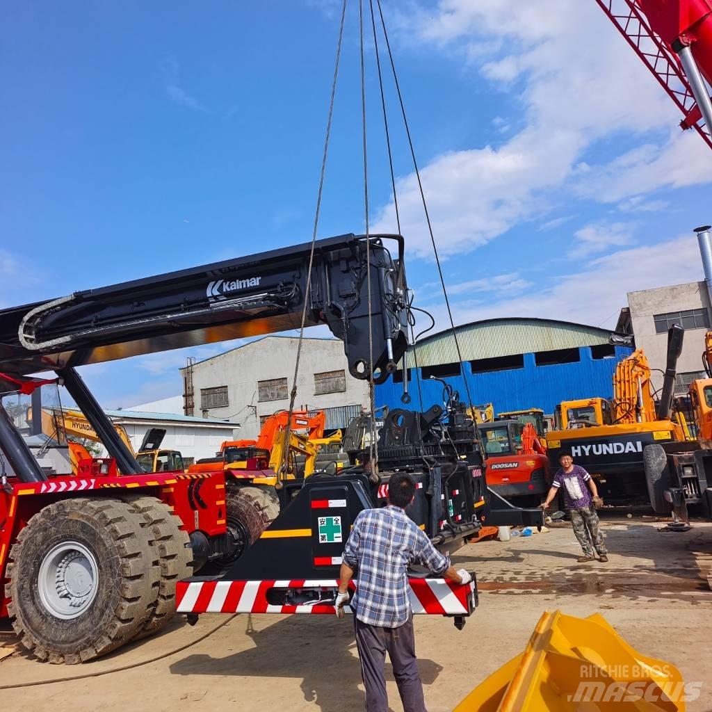 Kalmar DRF 450 Кари повдигачи на контейнери