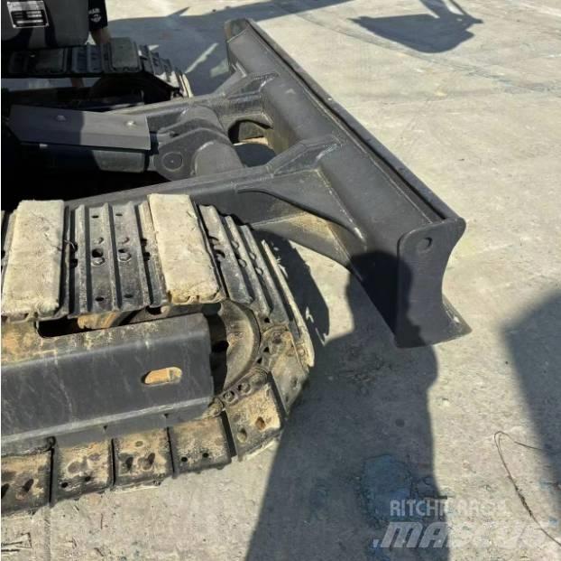 Doosan DX75-9C Средни екскаватори 7т - 12т
