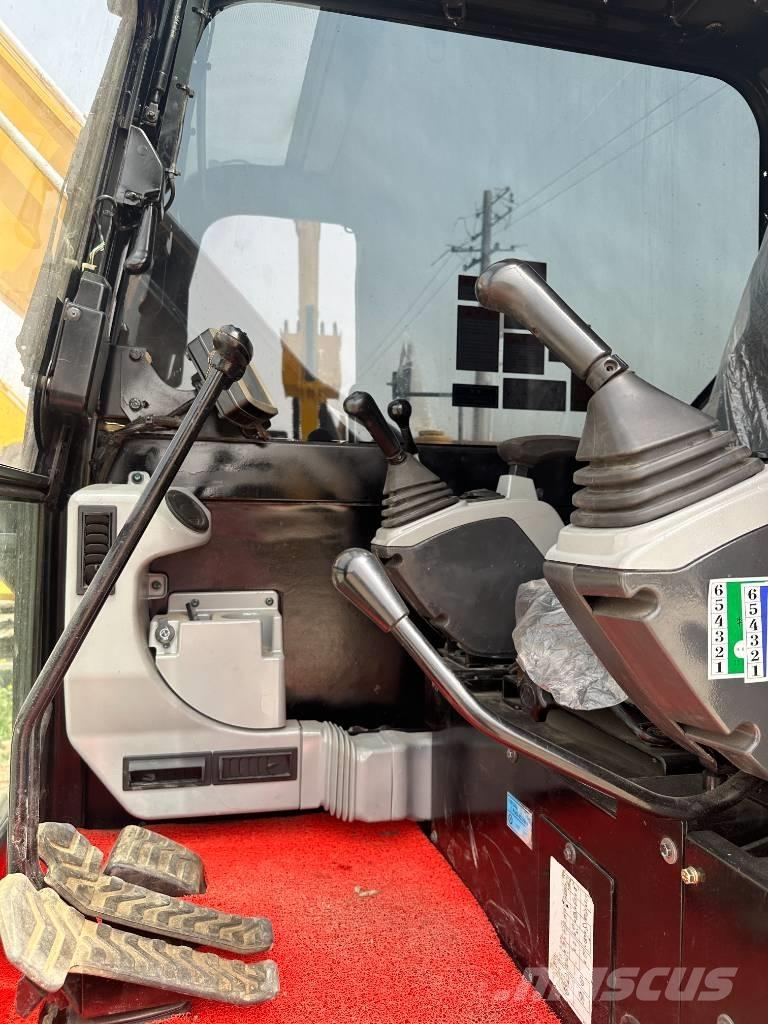 CAT 307E2 Мини екскаватори < 7 т