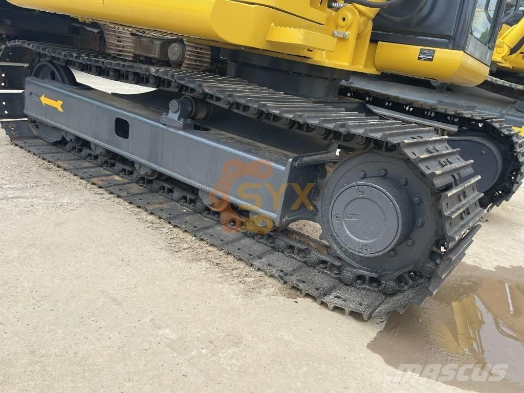 Komatsu PC 70 Средни екскаватори 7т - 12т