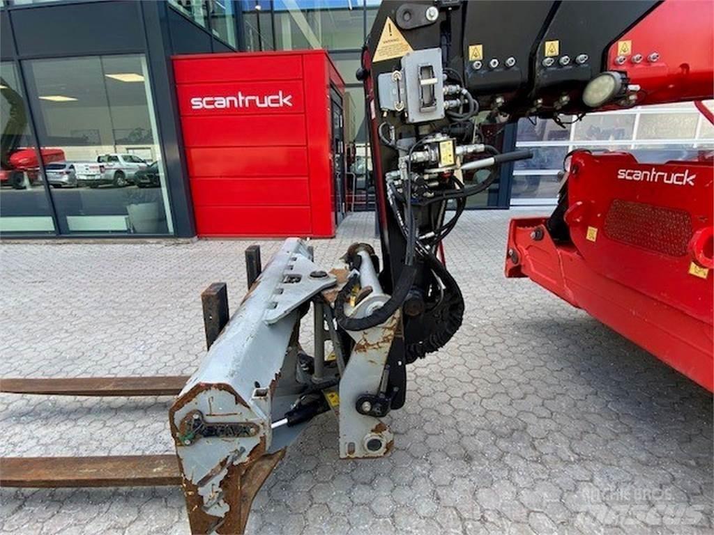 Manitou MRT2470 P+ Телескопични товарачи