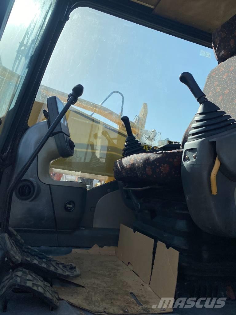 CAT 326D Верижен екскаватор