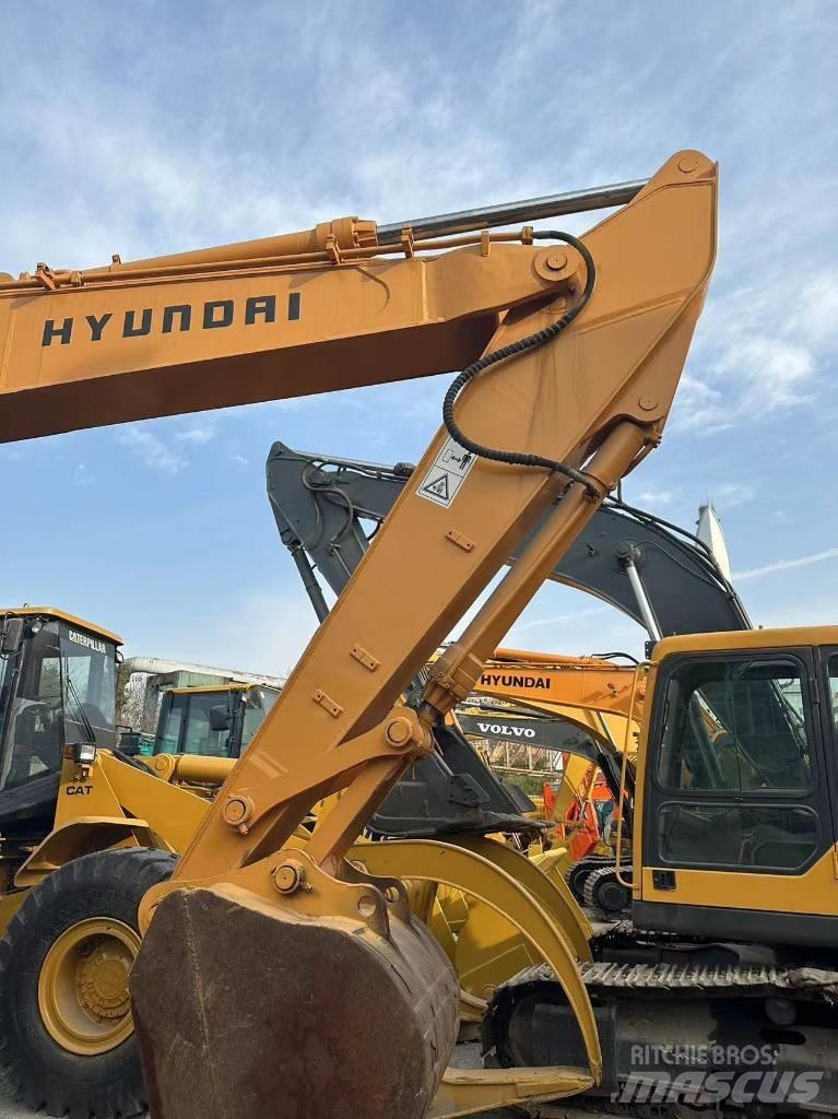 Hyundai DH210W-9 Колесни екскаватори