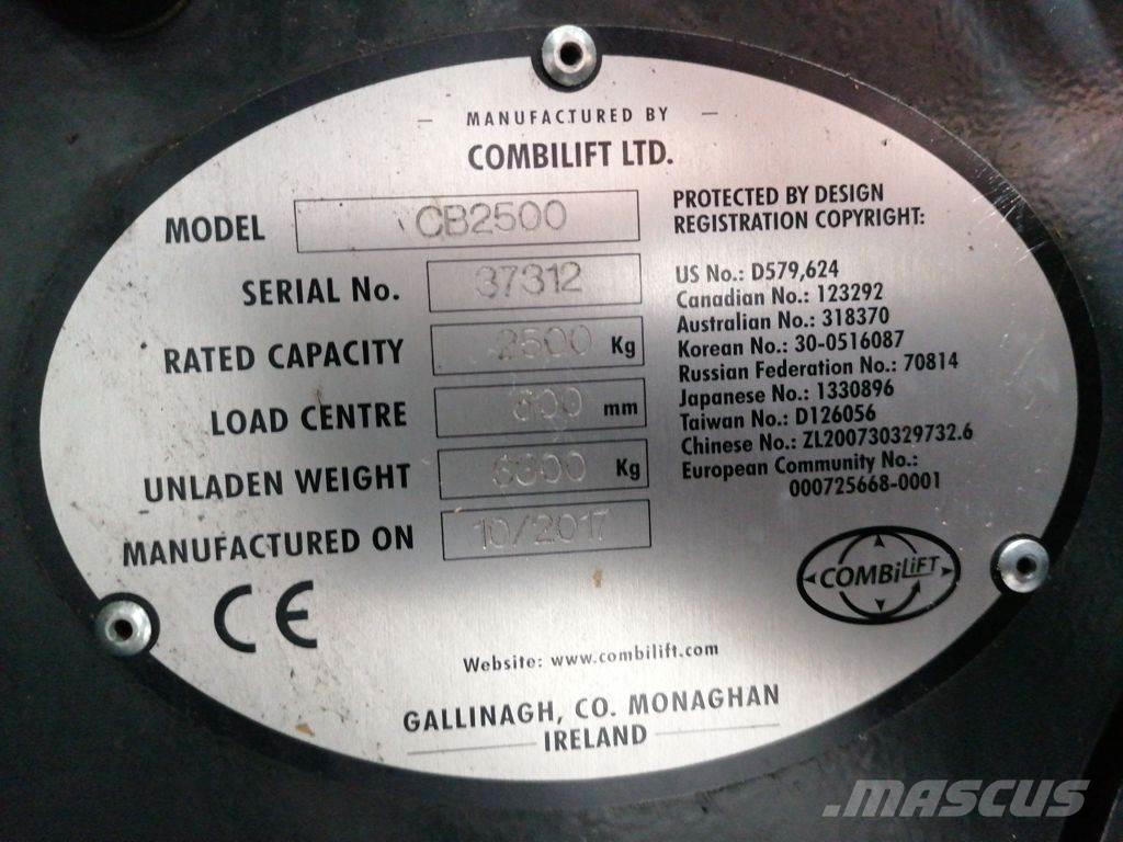Combilift CB2500 Страничен товарач