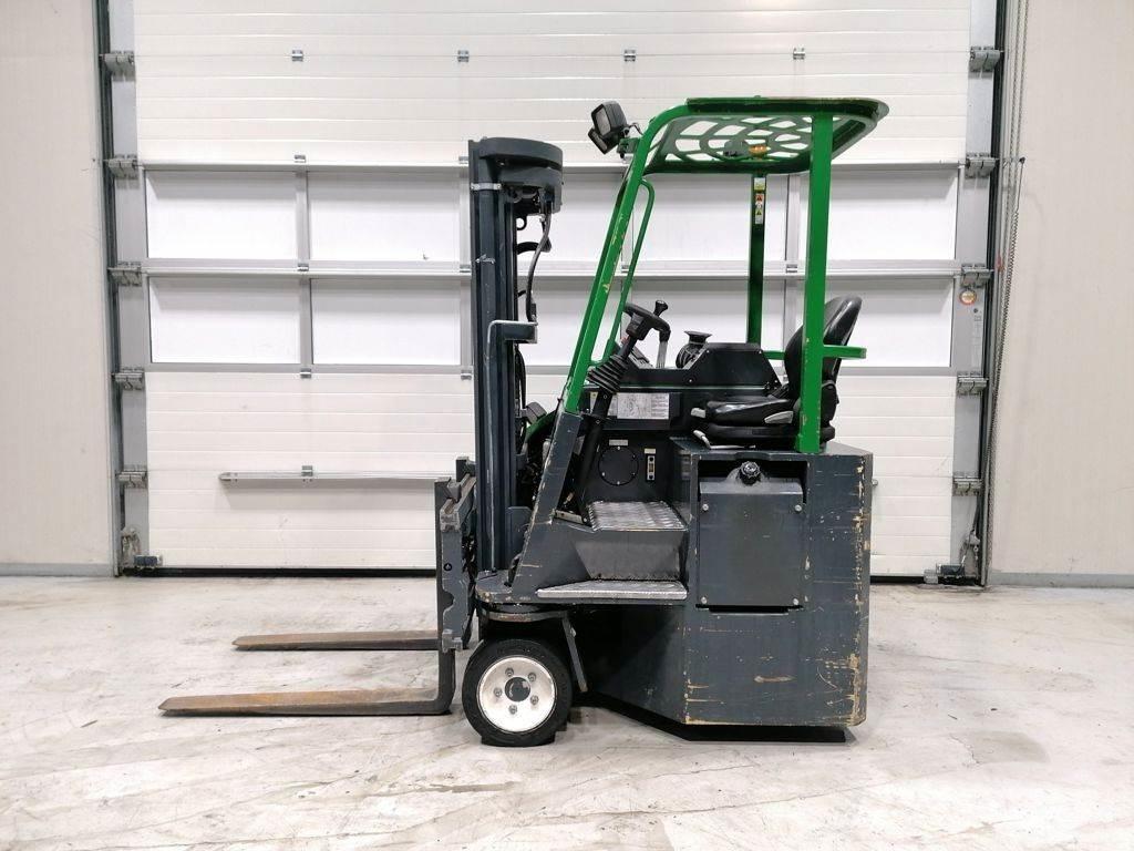Combilift CB2500 Страничен товарач