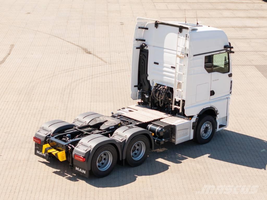 MAN TGX 28.520 6x2=2 Влекачи