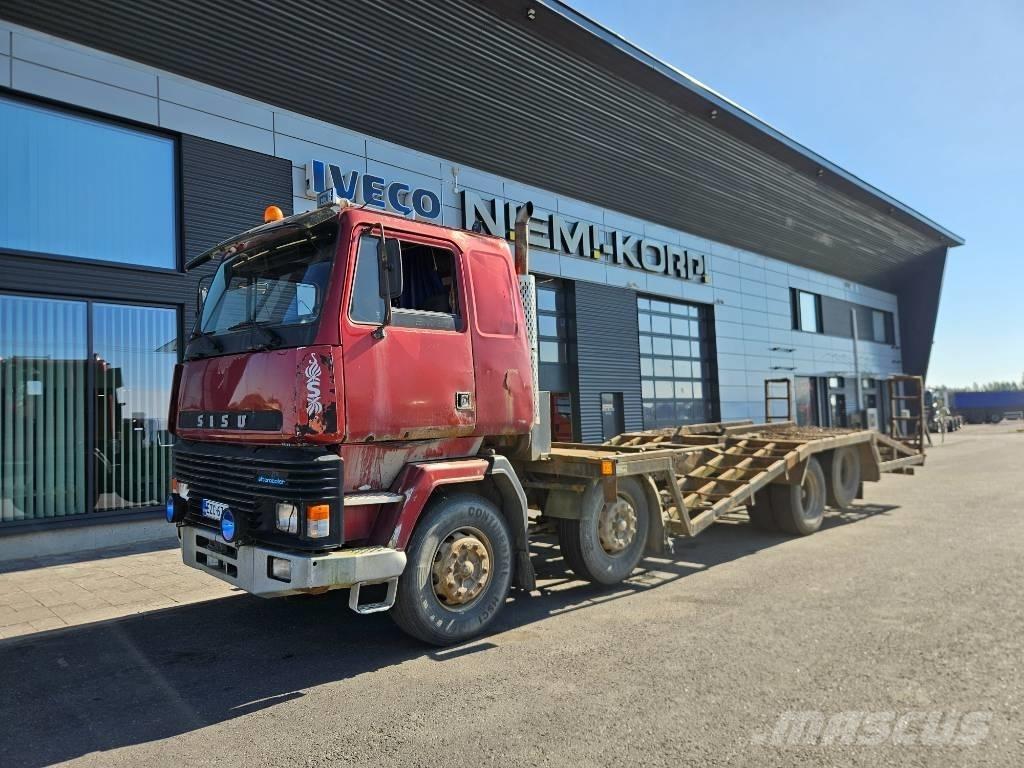 Sisu SM300 8X2 Камиони за превоз на горски машини
