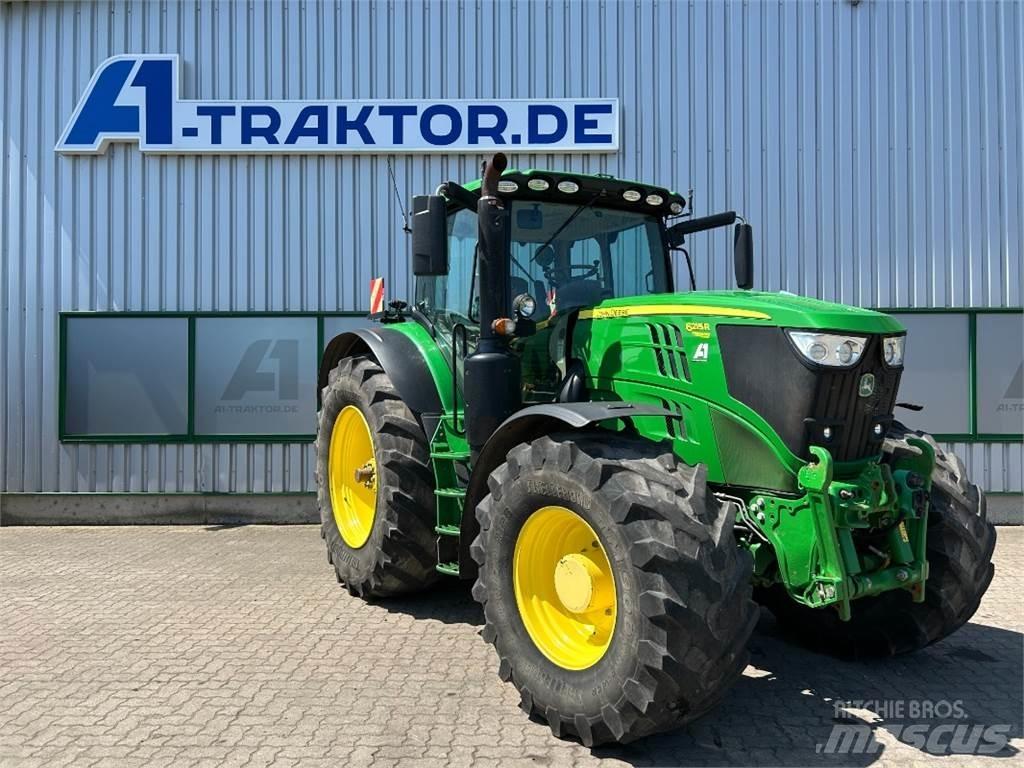 John Deere 6215R Трактори
