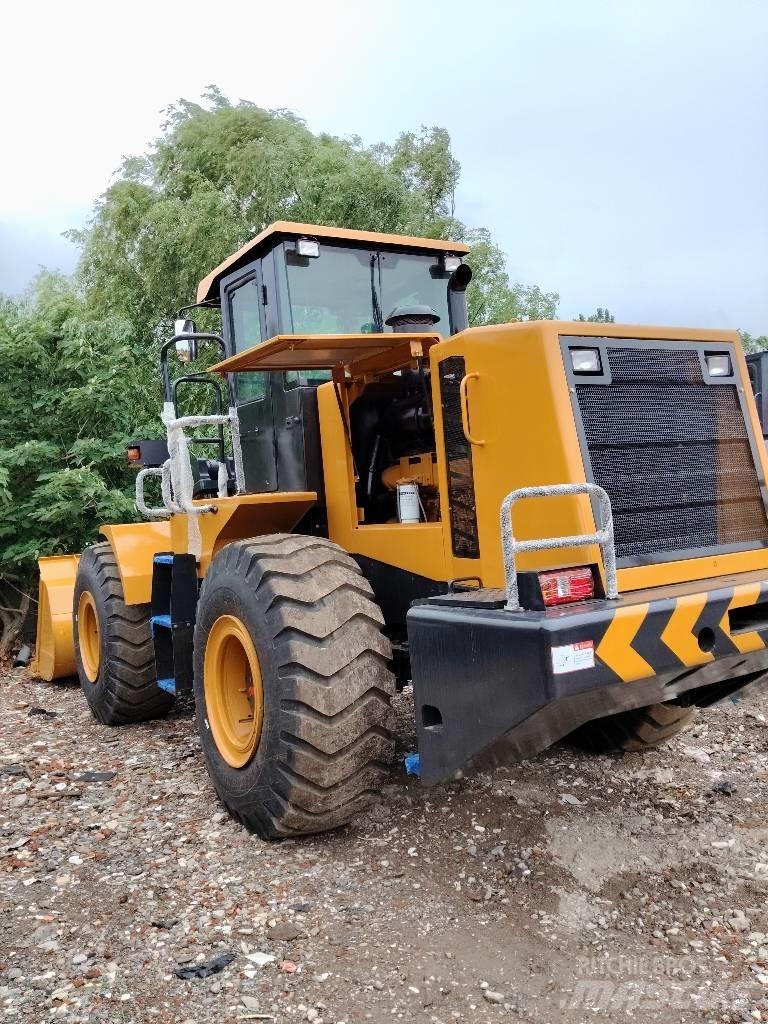 XCMG ZL 50 GN Колесни товарачи