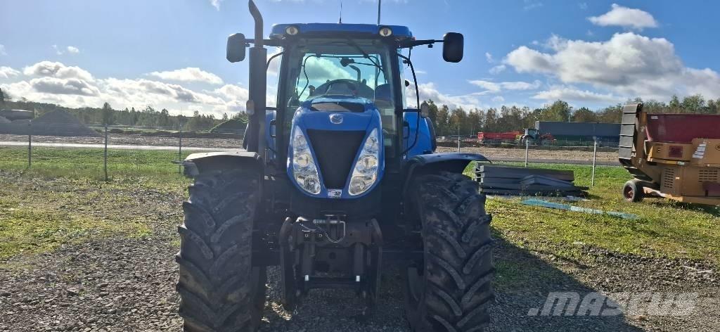 New Holland T7050 Трактори