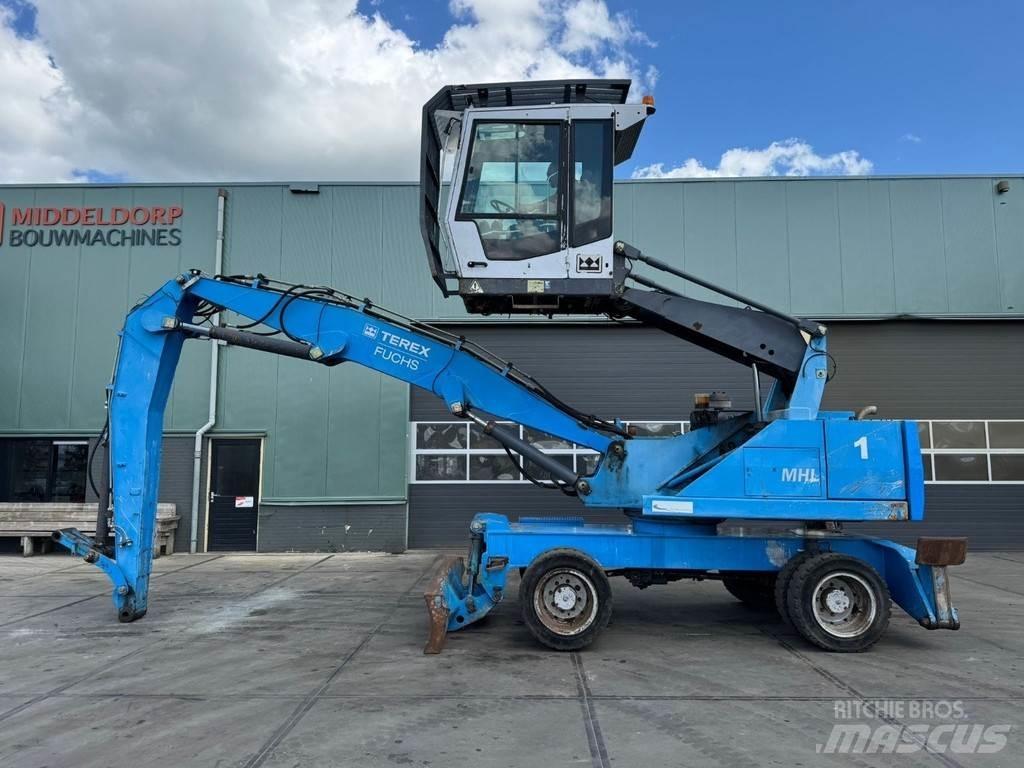 Fuchs MHL 320 Оператори на отпадъци/индустрия
