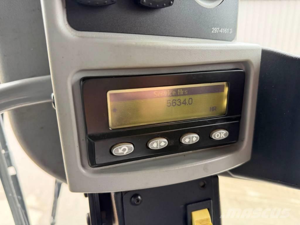 CAT 140M - LOW HOURS Грейдери