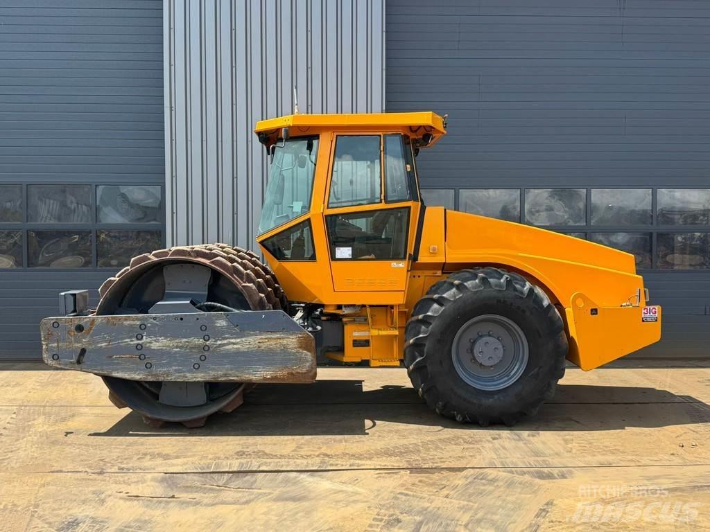 Dynapac CA362PD Еднобарабанни ролки
