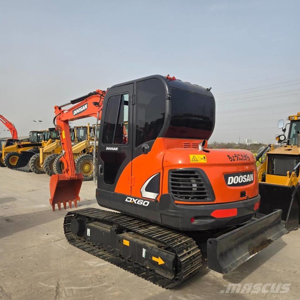 Doosan DX 60 Мини екскаватори < 7 т