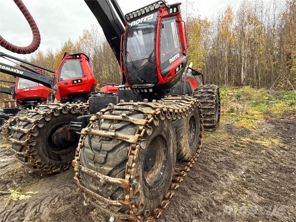 Komatsu 951 Харвестери