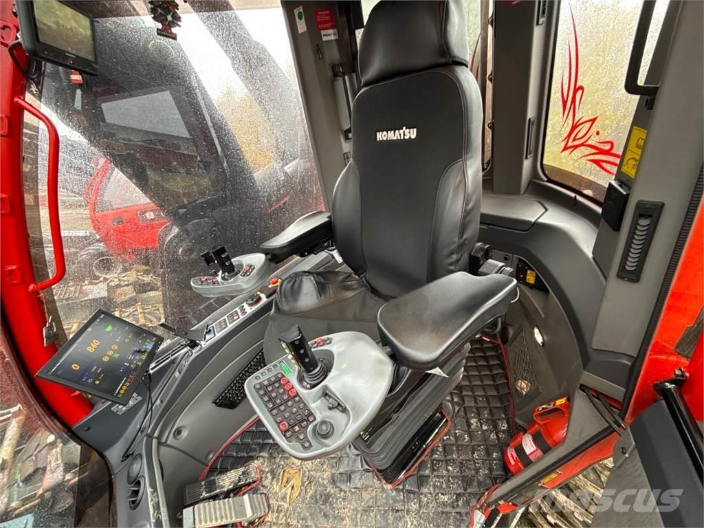 Komatsu 951 Харвестери