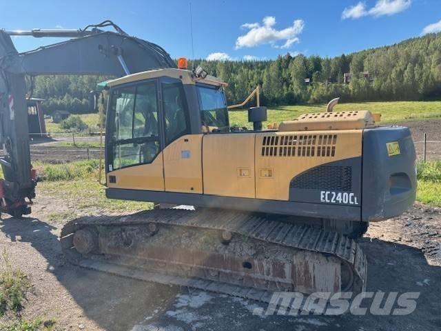 Volvo BM Ec 240 Верижен екскаватор