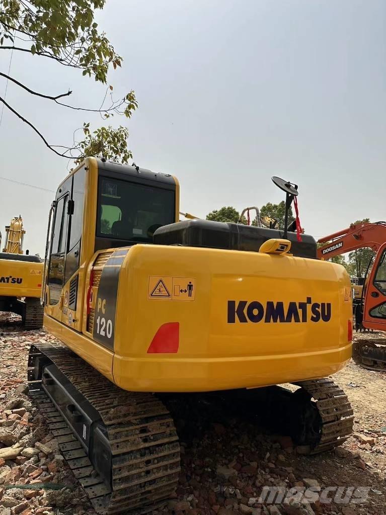 Komatsu PC 120 Средни екскаватори 7т - 12т
