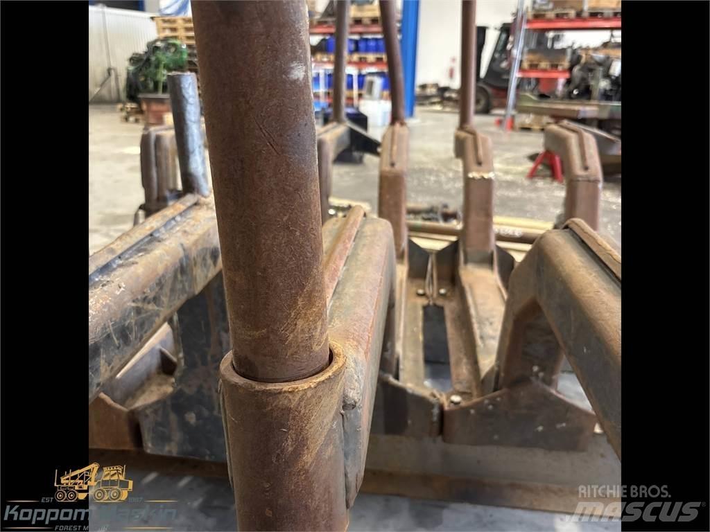 Gremo 704 Други компоненти