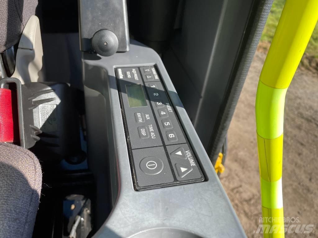 Komatsu PC 210 Екскаватори с дълго рамо