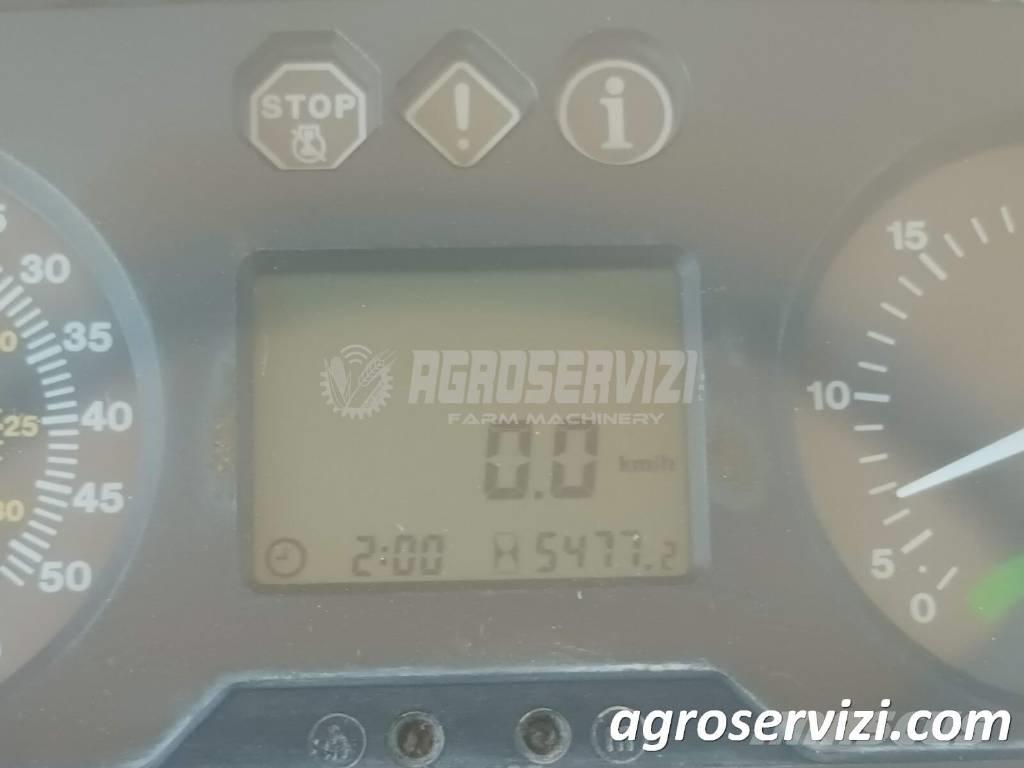 John Deere 6210 Трактори