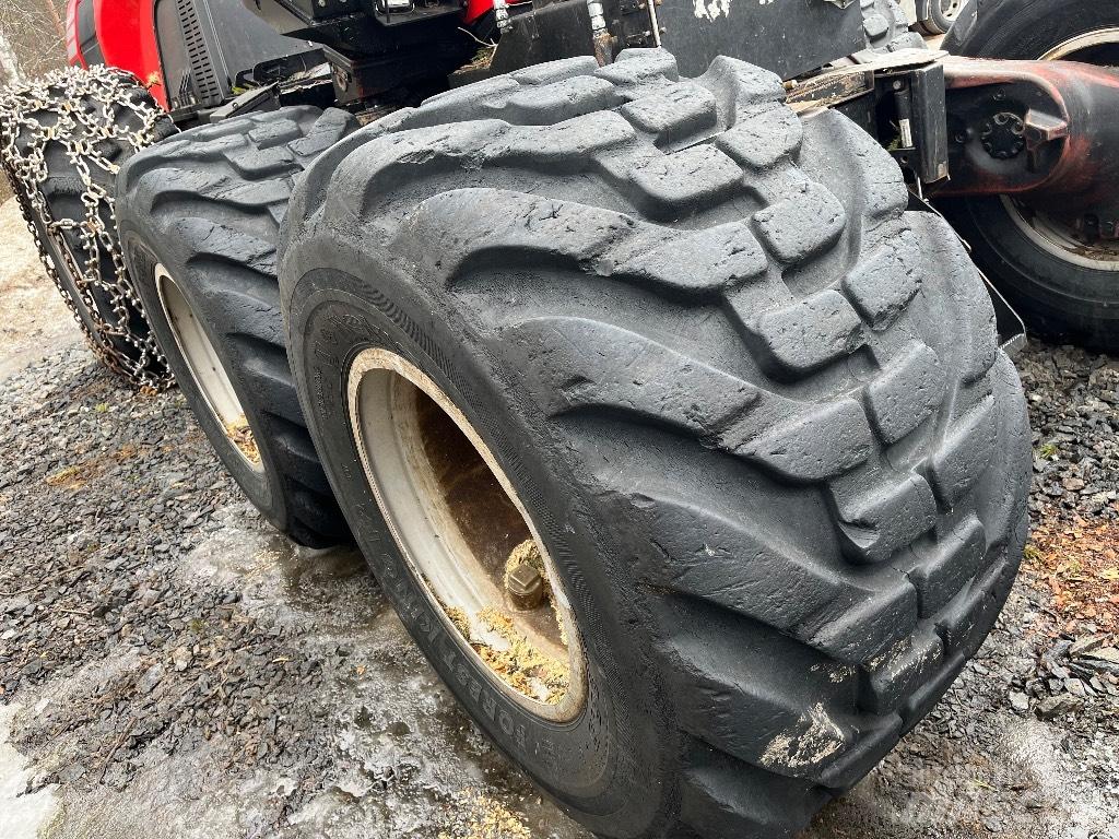 Komatsu 911 Харвестери