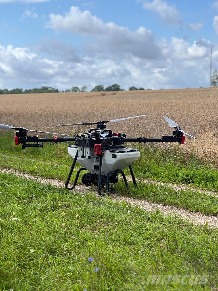  XAG P100PRO DEMO Самоходни пръскачки
