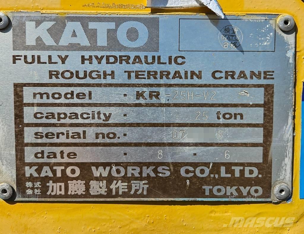 Kato KR 25 H V-2 Кранове за тежък терен
