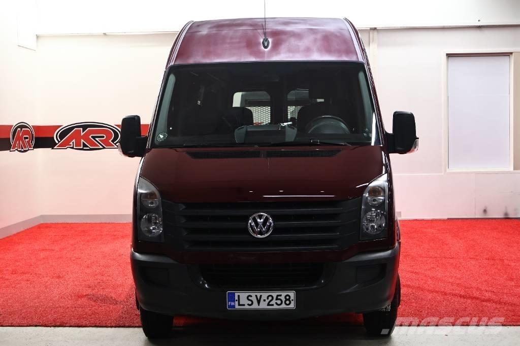 Volkswagen Crafter Мини бусове