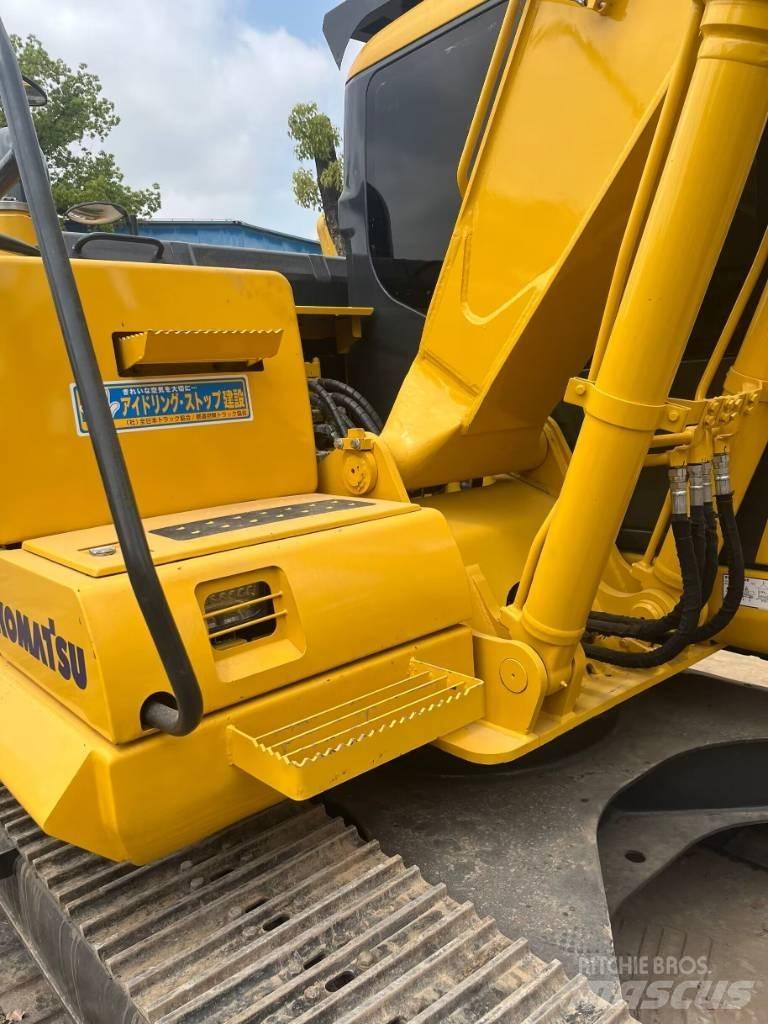 Komatsu PC130 Верижен екскаватор