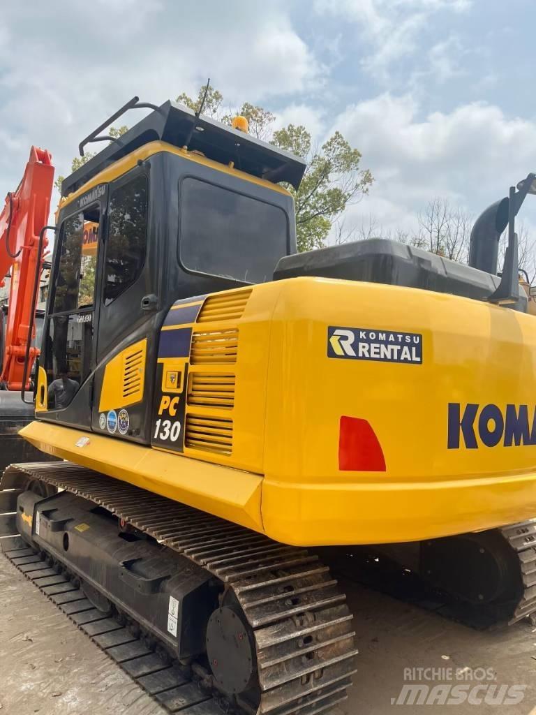 Komatsu PC130 Верижен екскаватор