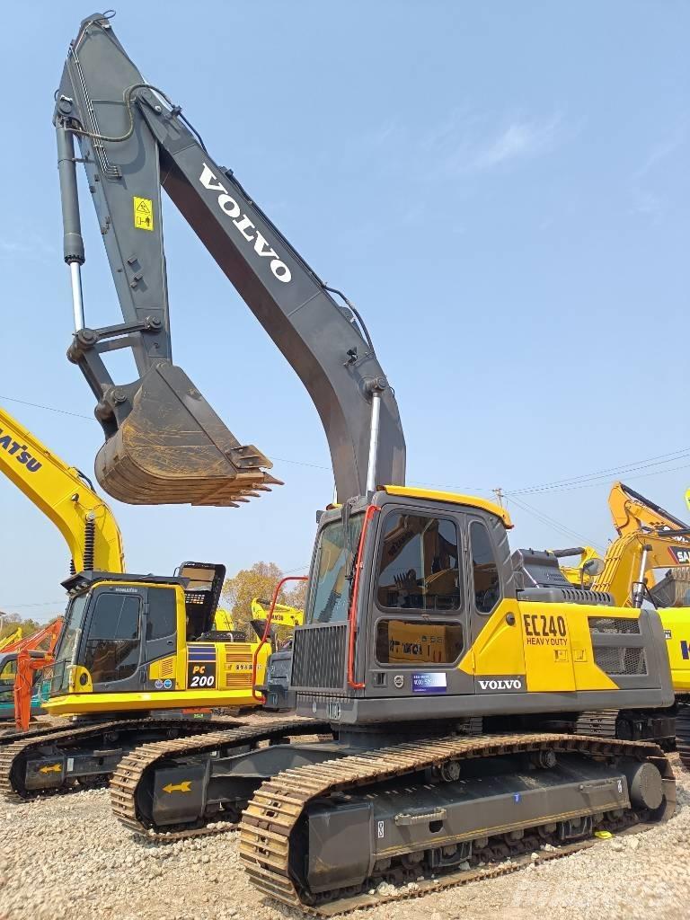 Volvo EC 240 Верижен екскаватор