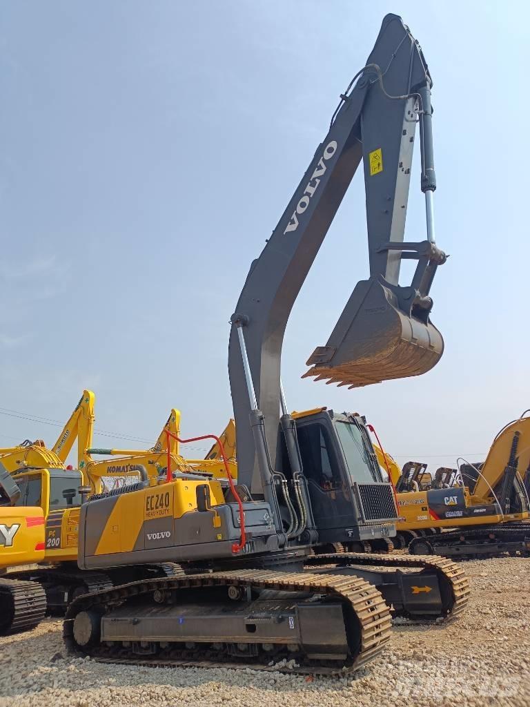 Volvo EC 240 Верижен екскаватор