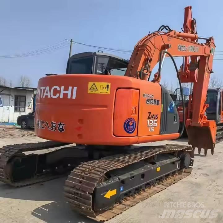 Hitachi ZX135 Верижен екскаватор
