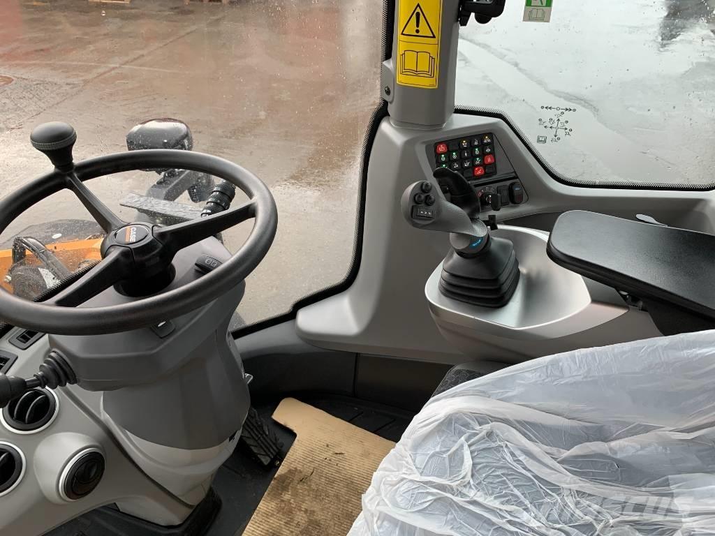 CASE 721 G+ Колесни товарачи