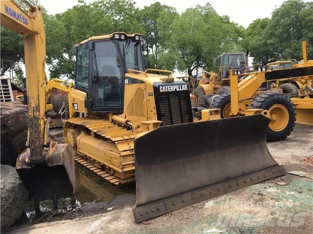 CAT D 5 K Верижни булдозери
