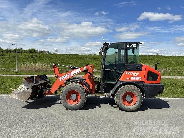 Kubota R065 Колесни товарачи