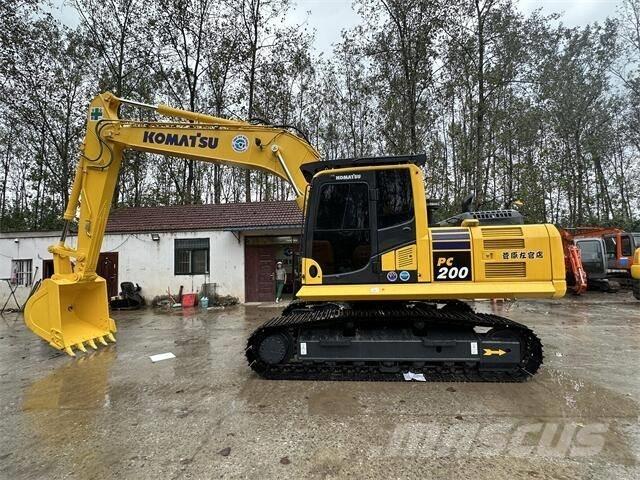 Komatsu PC 200-8N1 Верижен екскаватор