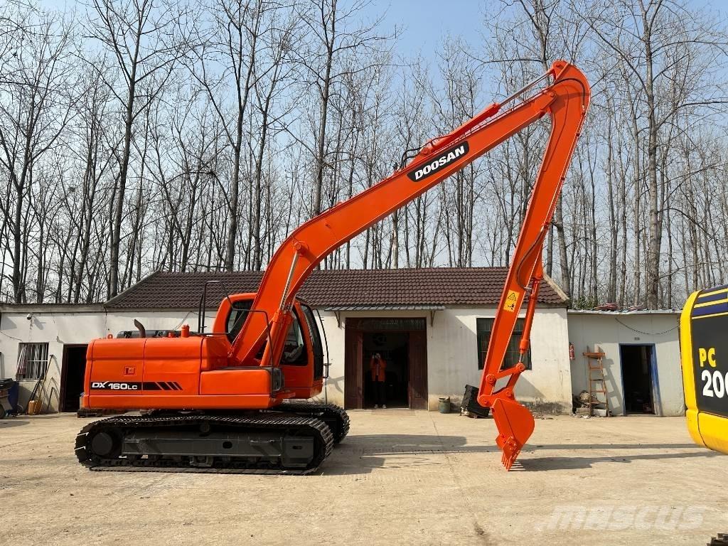 Doosan DX160LC Верижен екскаватор