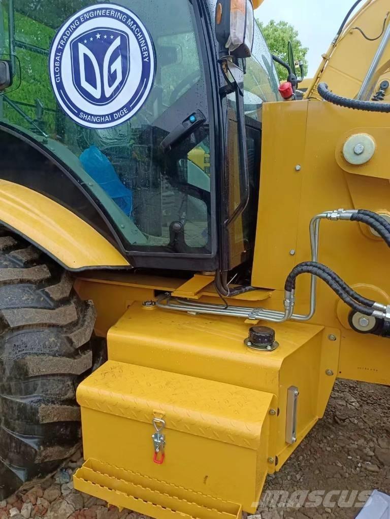 CAT 420 F Товарач със заден ексватор