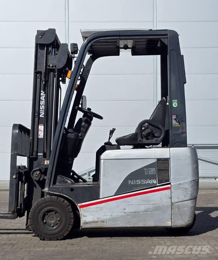 Nissan 1N1L 15Q Електрически вилични кари-повдигачи