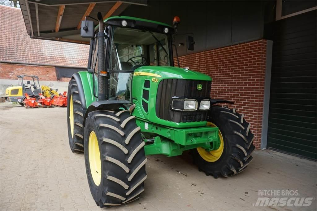 John Deere 6230 Трактори