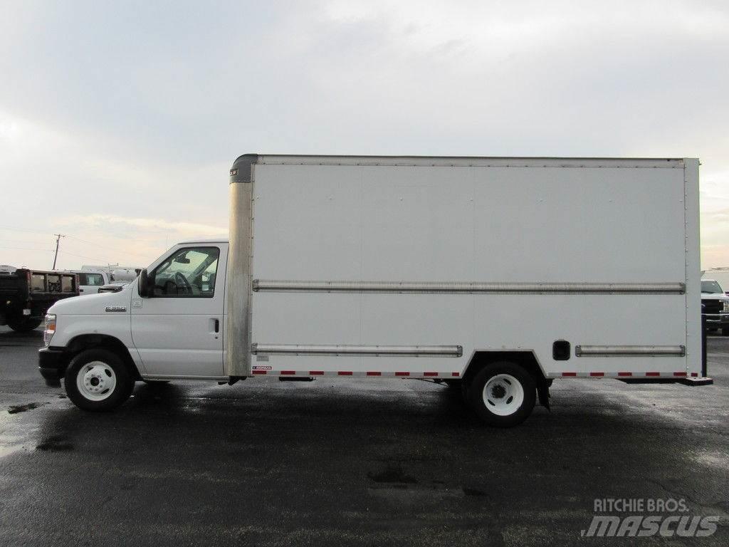 Ford E-350 Каросерии