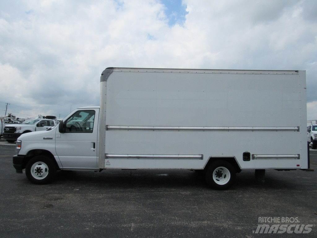 Ford E-350 Каросерии