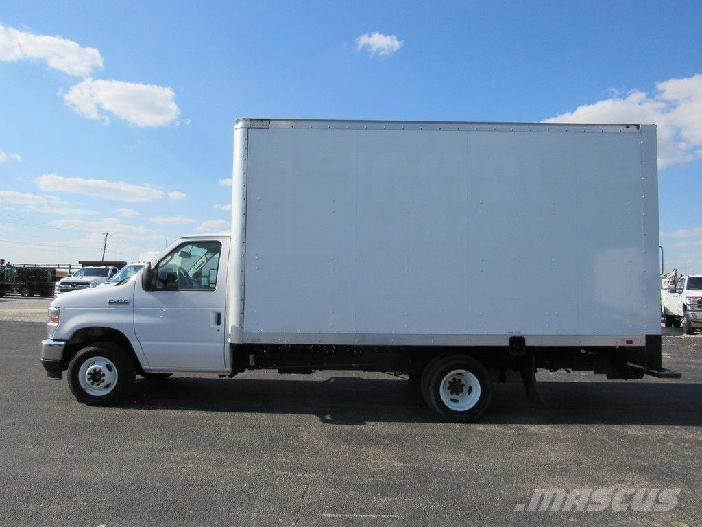 Ford E-450 Каросерии