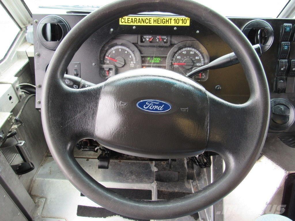 Ford E-450 Каросерии