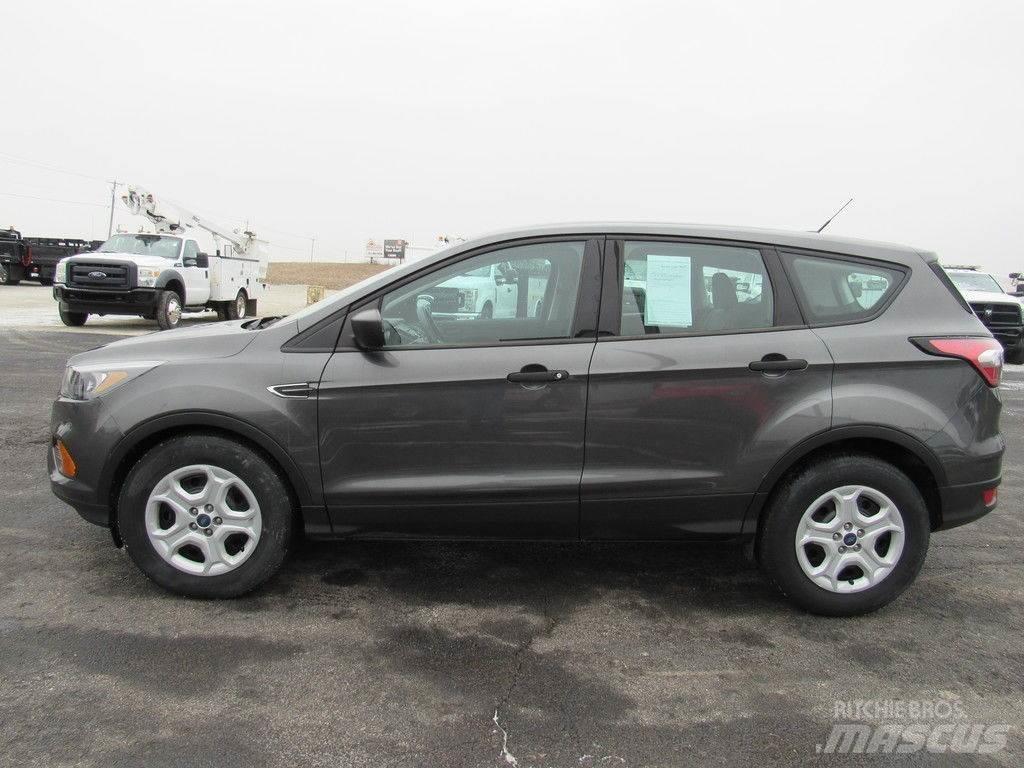 Ford Escape Коли